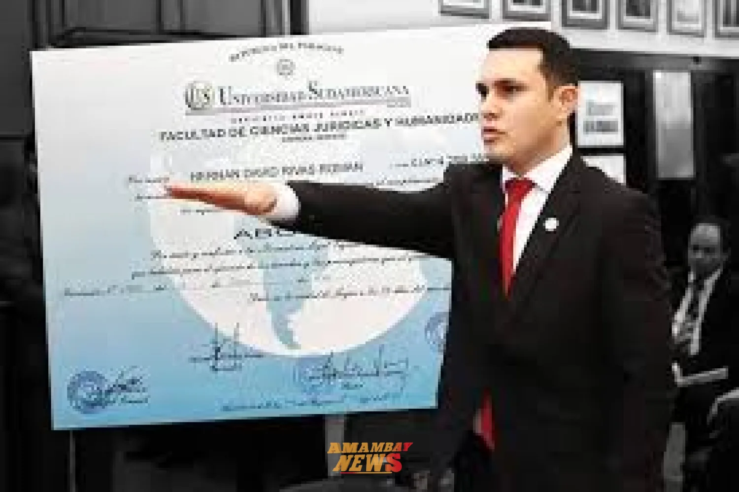 Renunció el senador Hernán Rivas