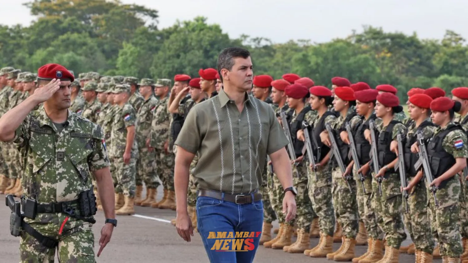 Desfile militar abre fisuras en el oficialismo y convierte las fiestas patrias en nuevo frente de desgaste para Santi
