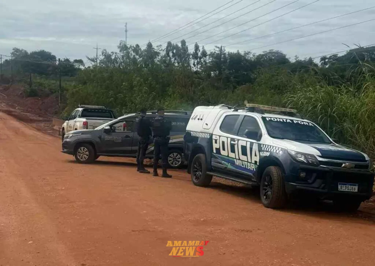 Una mujer fue asesinada y su cadáver arrojado a la orilla de un río en la frontera