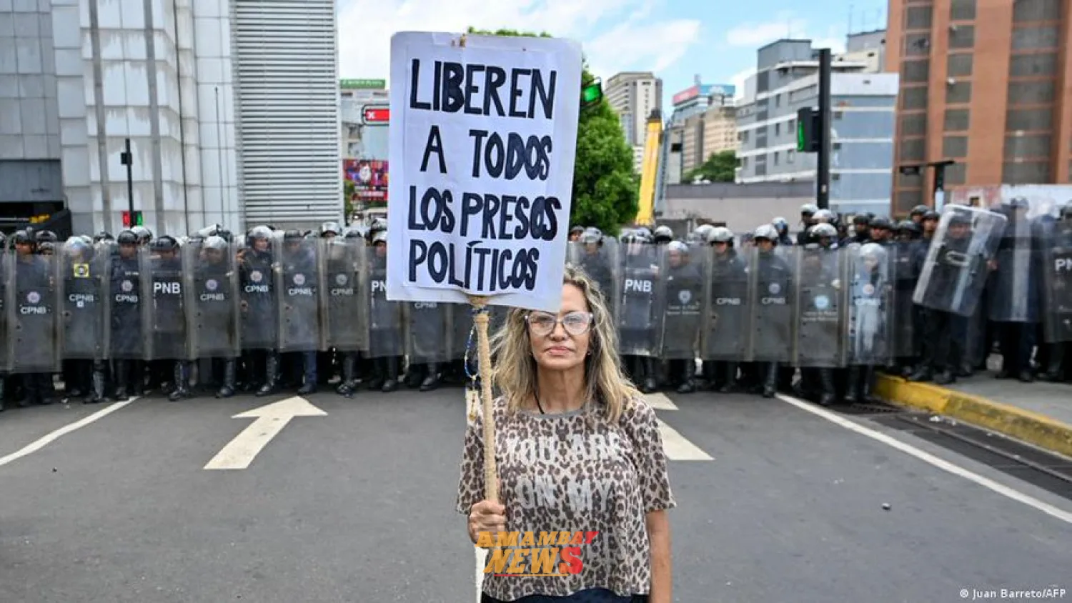 Venezuela promete excarcelar a otros 300 presos políticos