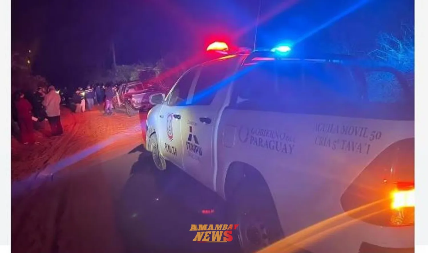 Padre e hijo pierden la vida en violento choque sobre camino vecinal