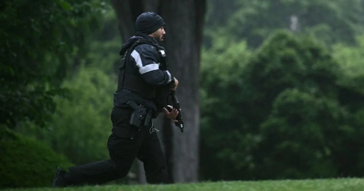 Agentes del Servicio Secreto abaten a un sospecho de un tiroteo afuera de la Casa Blanca