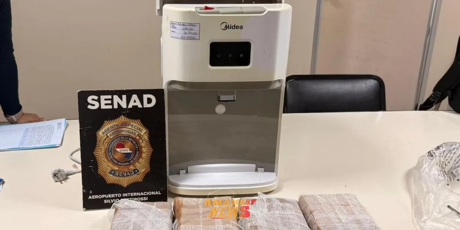 Pillan más de 2 kilos de cocaína que pretendían enviar a Sicilia dentro de un dispensador de agua