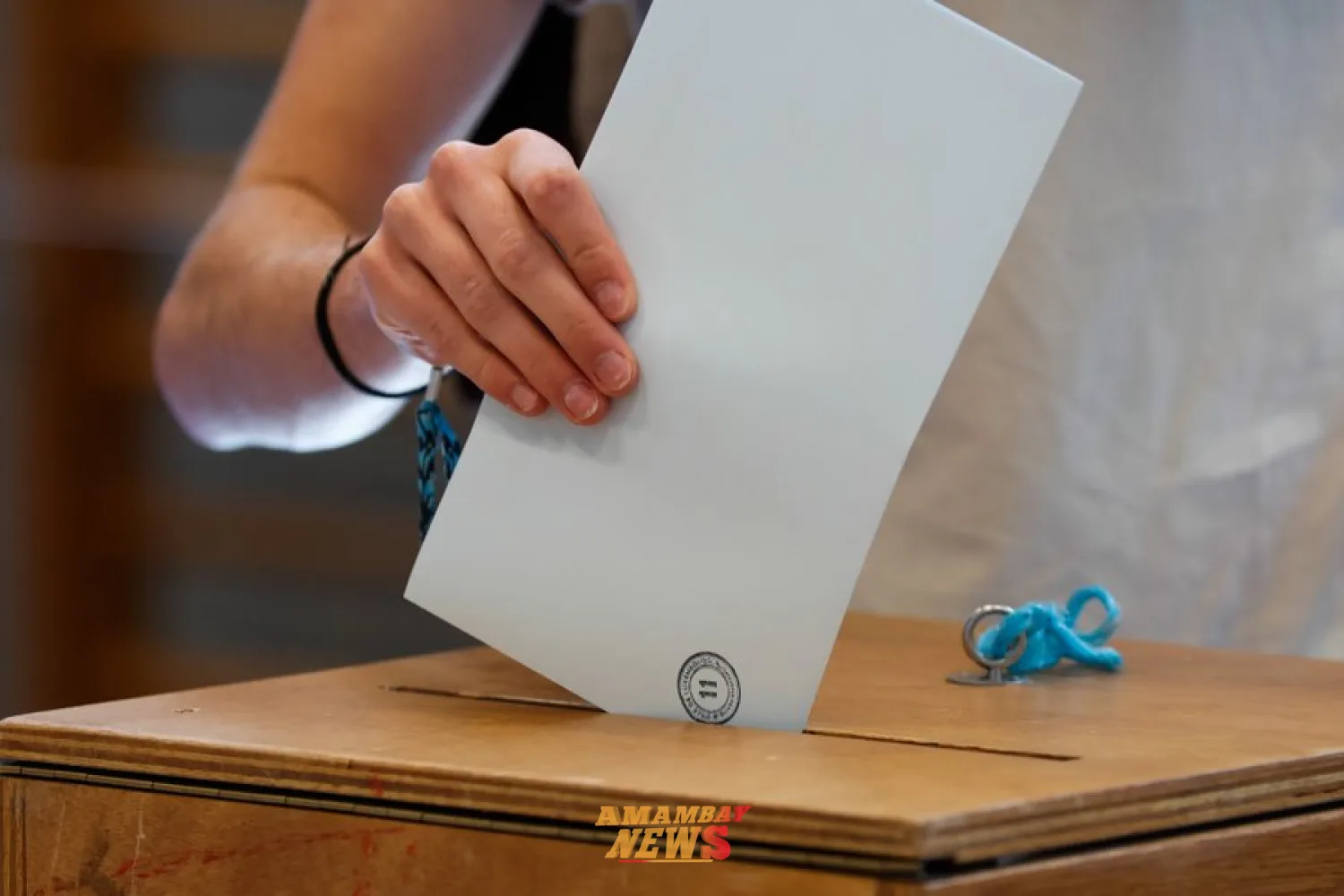 ¿Por qué países de primer mundo volvieron a votar con papeletas?