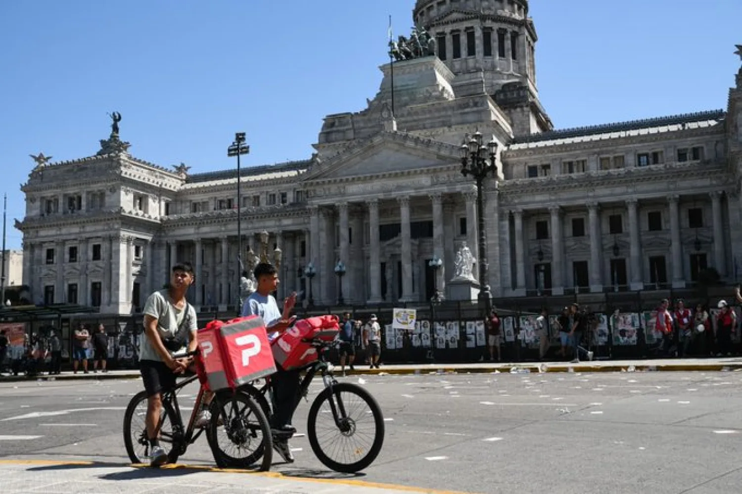 Diputados de Argentina piden a Milei rechazar ante la ONU el bloqueo de EEUU sobre Cuba