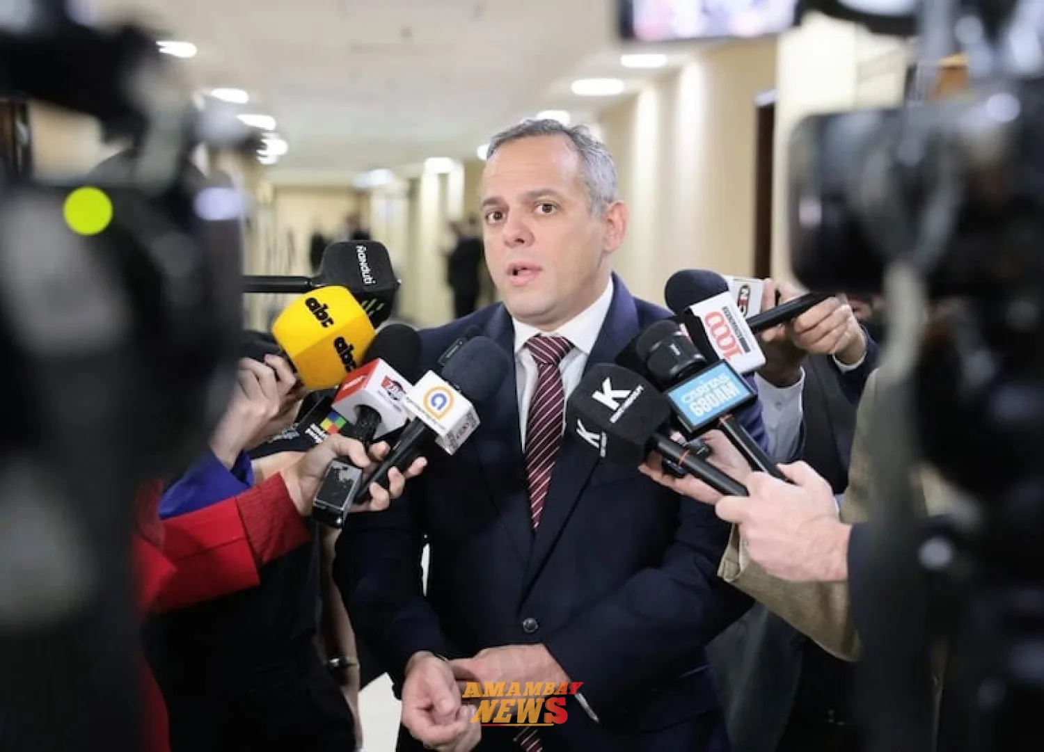 Camilo Benítez defiende legalidad de postulación para un nuevo periodo y ratifica examen de Peña