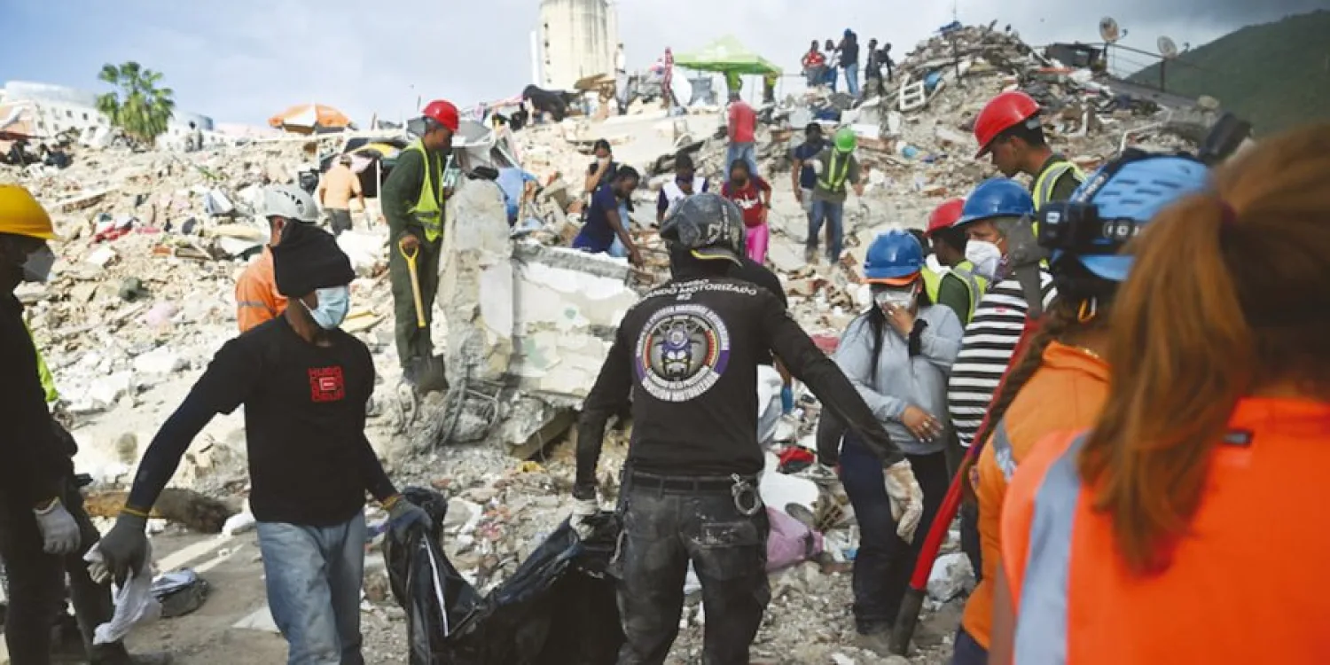 Aumenta a más de 6.000 la cifra de fallecidos por el doble terremoto en Venezuela