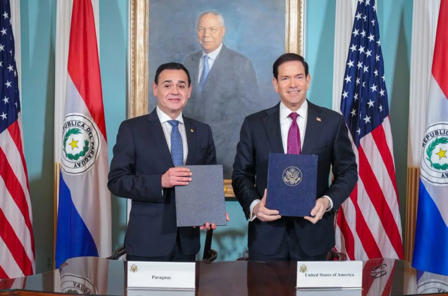 Senador exige al Gobierno explicar el alcance del acuerdo nuclear con Estados Unidos