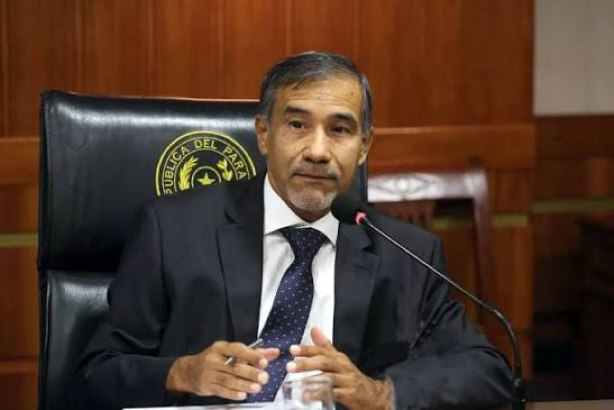 Ministro de la Corte pide investigar a funcionarios egresados de la Sudamericana
