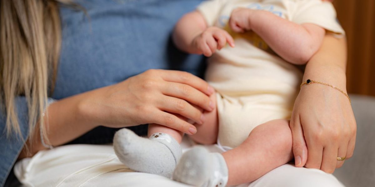 Pediatras instan a completar el esquema de vacunación infantil con la hexavalente