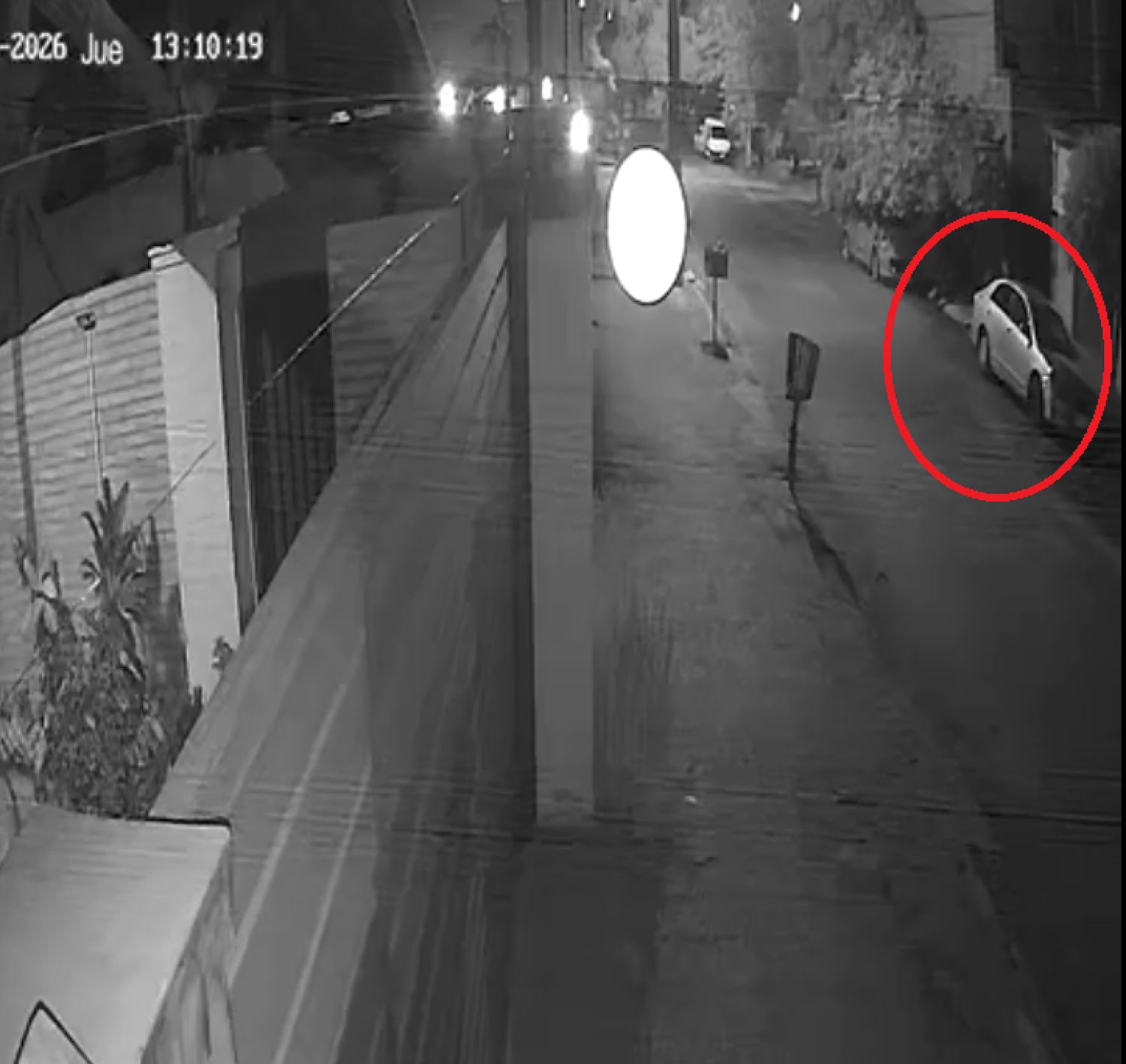 En segundos, roban automóvil en Asunción: “Salí sorteada”, lamenta víctima