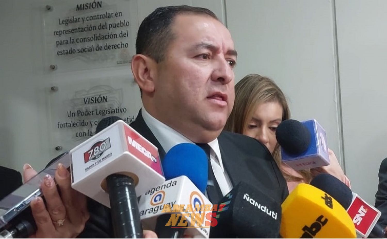 Amarilla apunta a Santi por permanencia de titular del IPS y habla de “negocio conjunto”