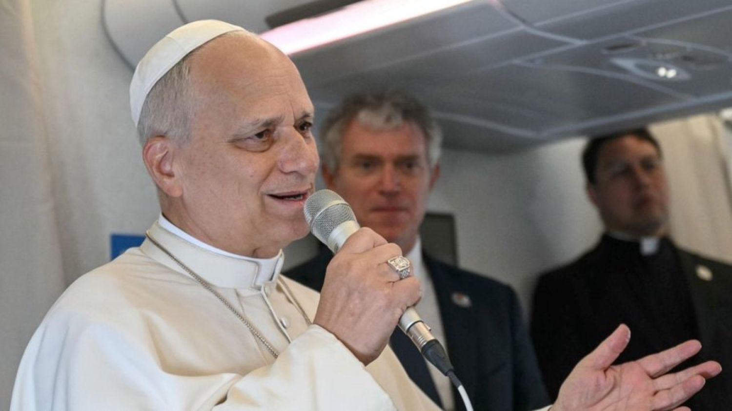 "Francisco dejó un mensaje de misericordia, amor y perdón", recuerda el papa León XIV