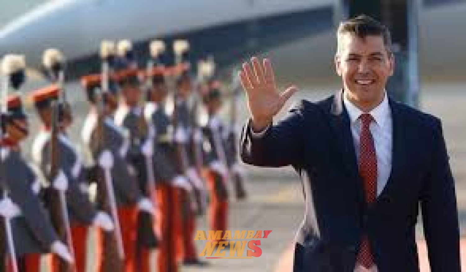 Santi defiende que sus viajes al exterior “no son de placer”, sino de trabajo