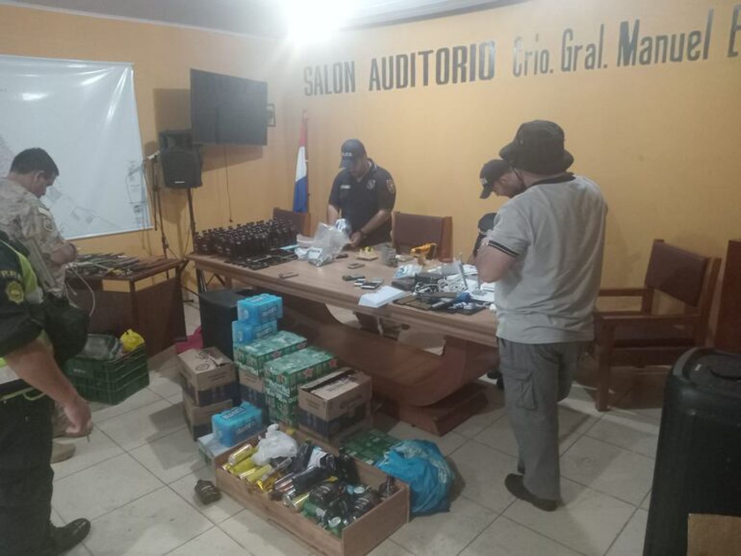 Revelan más hallazgos en cárceles de Minga Guazú y PJC