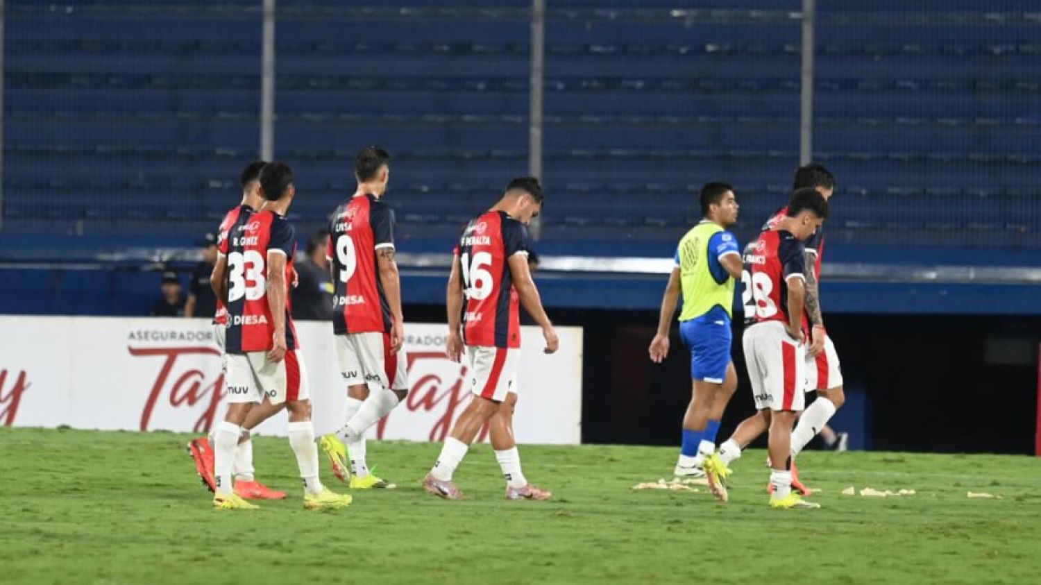 Lucho Ortega, furioso contra los jugadores