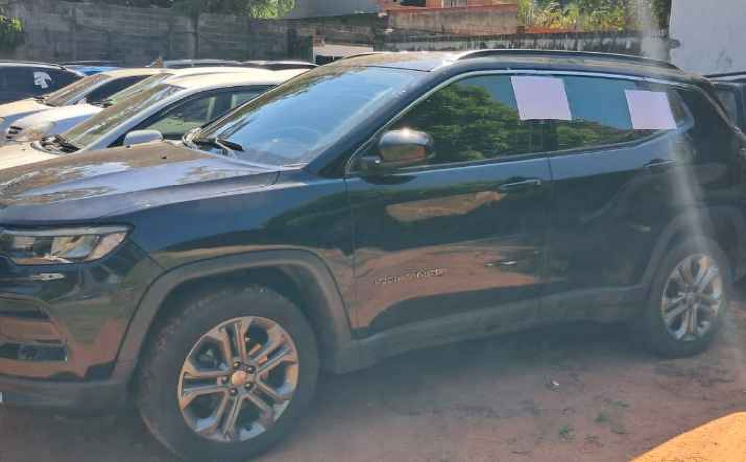 Detienen a hombre en San Lorenzo con camioneta denunciada como robada en Brasil