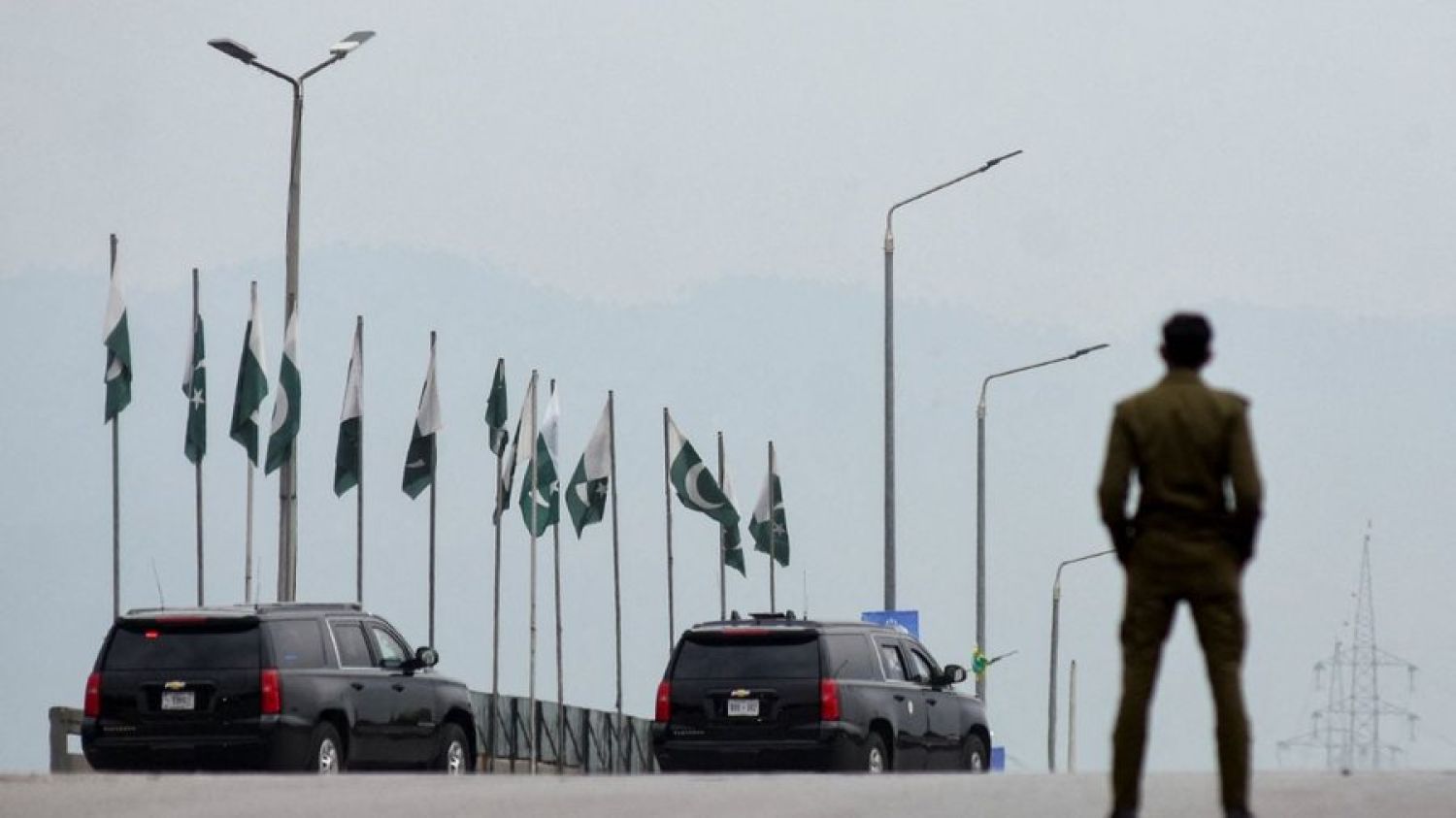 Tensión en negociaciones: diálogo directo se estanca en Pakistán por exigencias previas de Irán