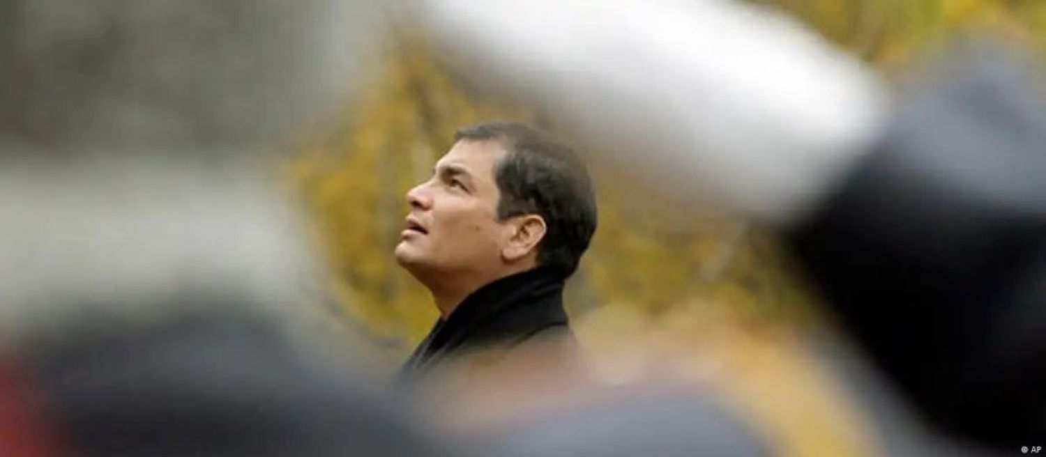 Suspenden a partido de Correa en Ecuador por caso de lavado
