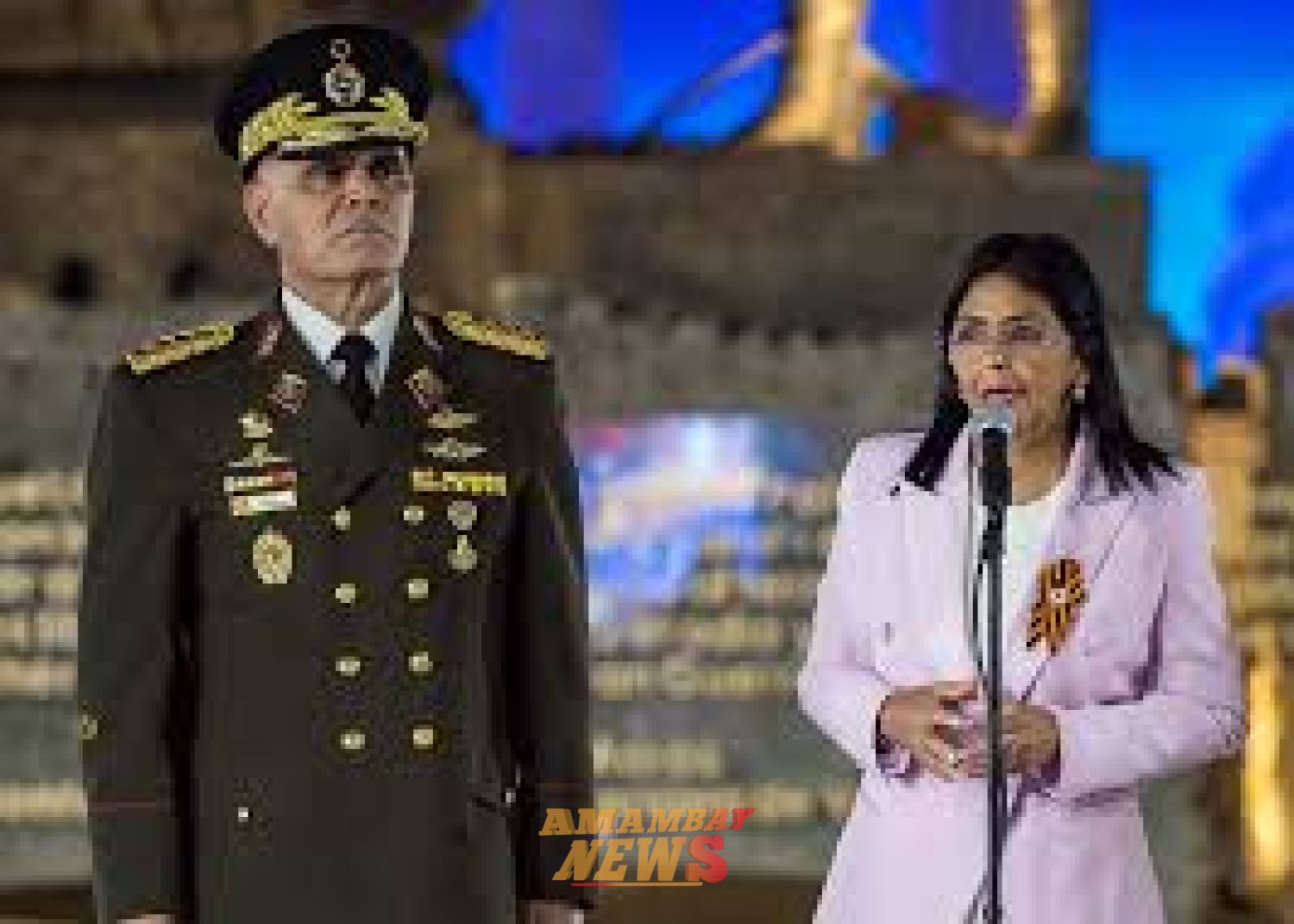 Presidenta de Venezuela destituye a Vladimir Padrino