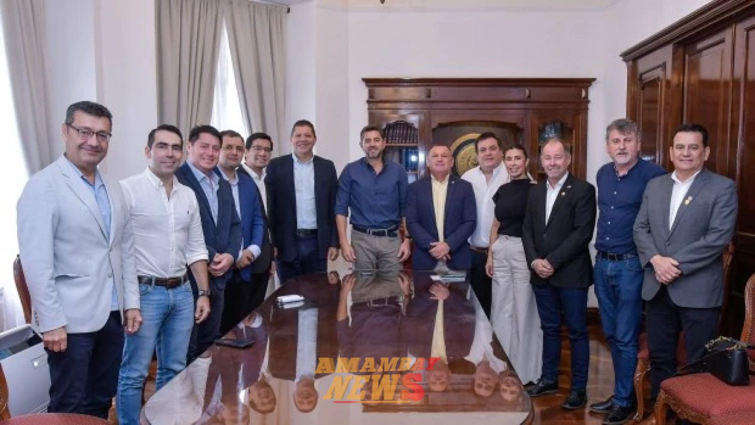 Los gobernadores le piden a Alliana que intervenga para que Valdovinos libere los fondos antes de la elección