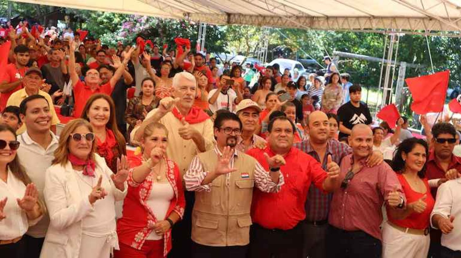 Wiens pide a senadores pérdida de investidura para Hernán Rivas