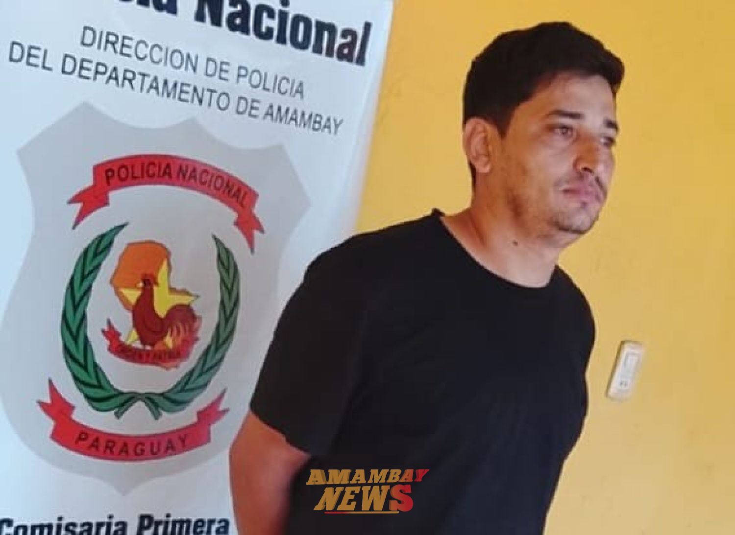 Motociclista ebrio agrede a policía y termina tras las rejas en PJC