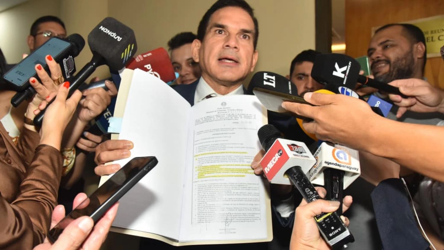 Baruja, que casi se descompensó, verificará si Chaqueñito vive en el departamento
