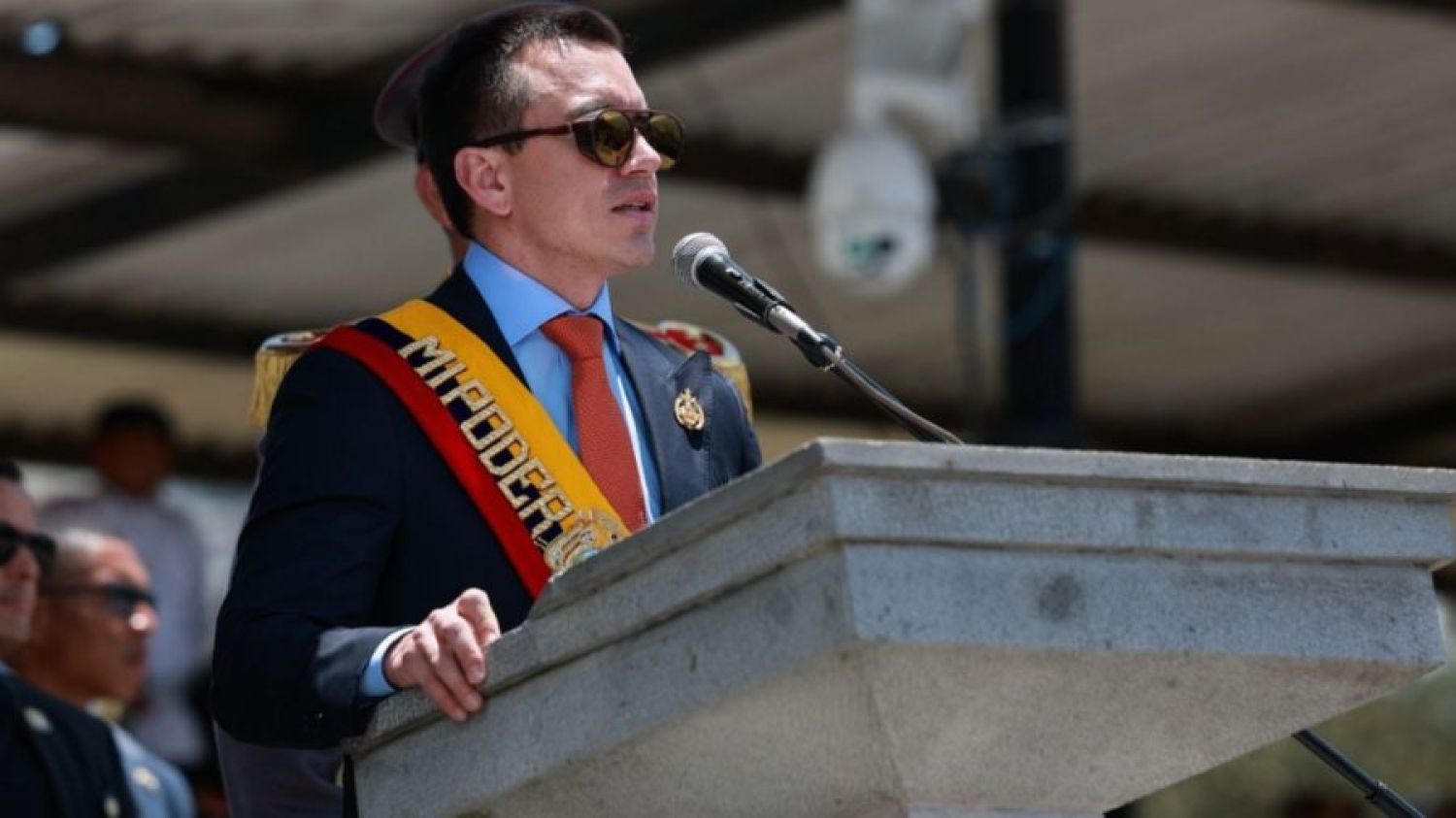 Ecuador dice que no puede haber acuerdos sin "compromiso" de Colombia contra el narcotráfico