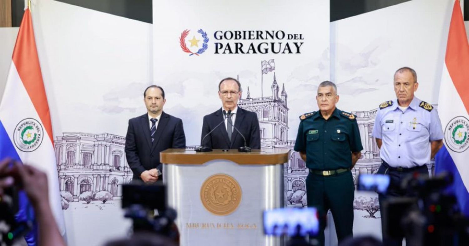 Tras la visita del subdirector de la CIA, el Gobierno prometió "fuego de amedrentamiento" para las narcoavionetas