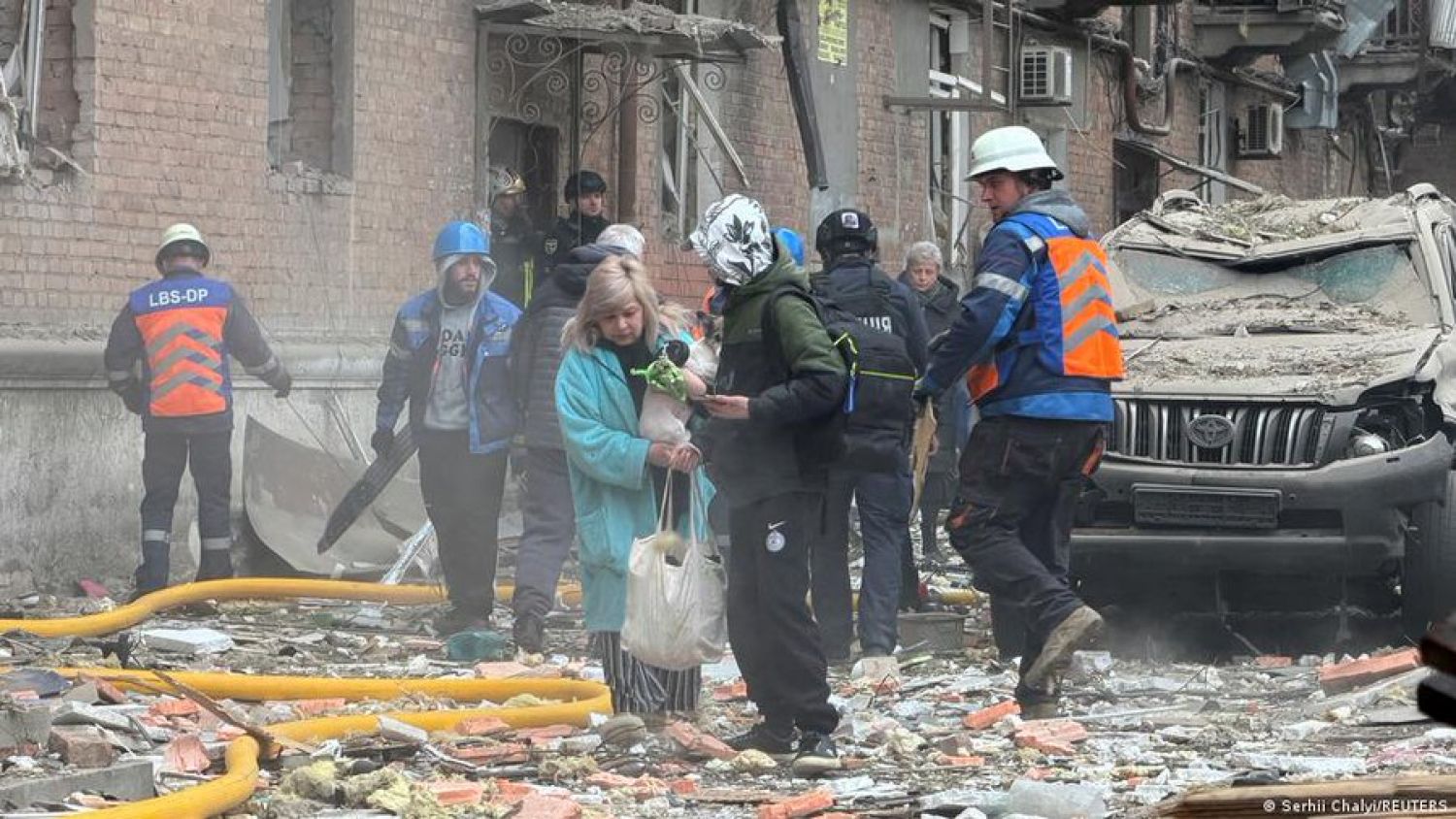 Ataques rusos dejan al menos 9 personas muertas en Ucrania