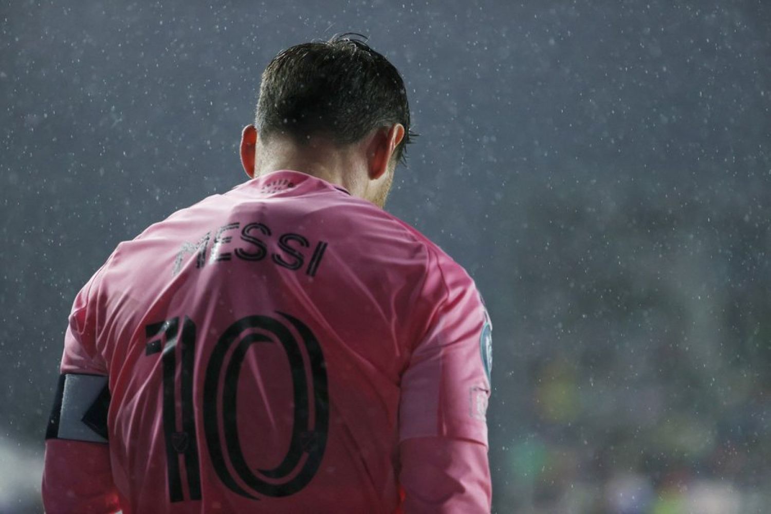 Messi anota su gol número 900 en una dura eliminación de Inter Miami