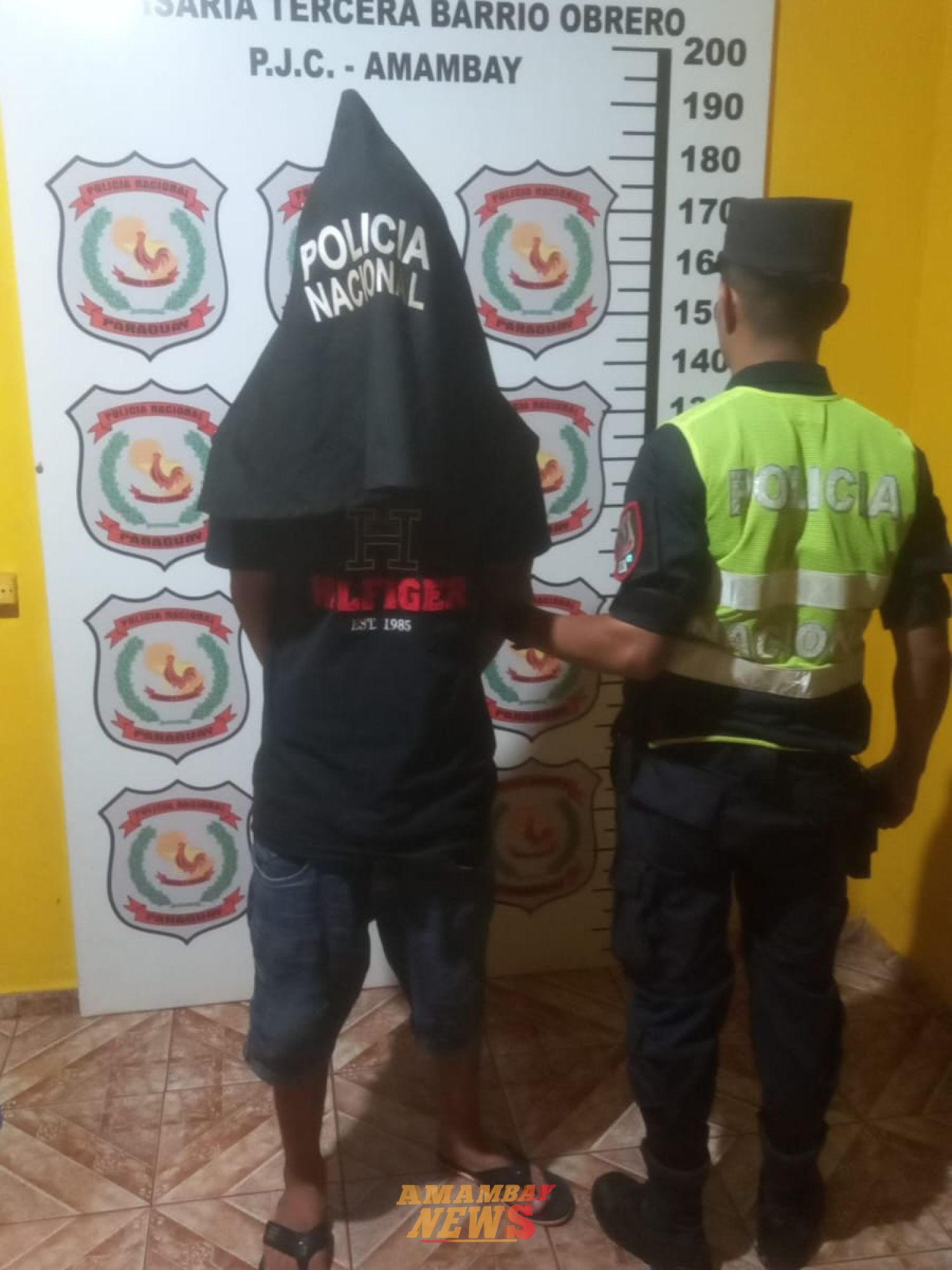 Rápida acción policial ante peligrosa maniobra de motociclista en PJC
