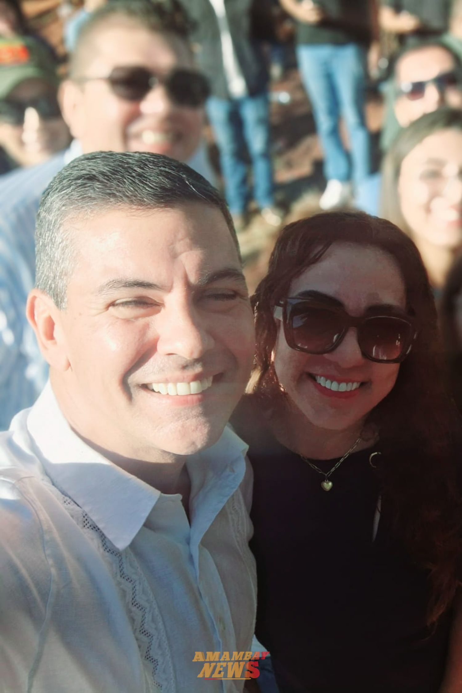 Profesora Liza Mabel que atacaba al diputado Santiago Benítez cambia de discurso tras visita de Peña a Cerro Corá