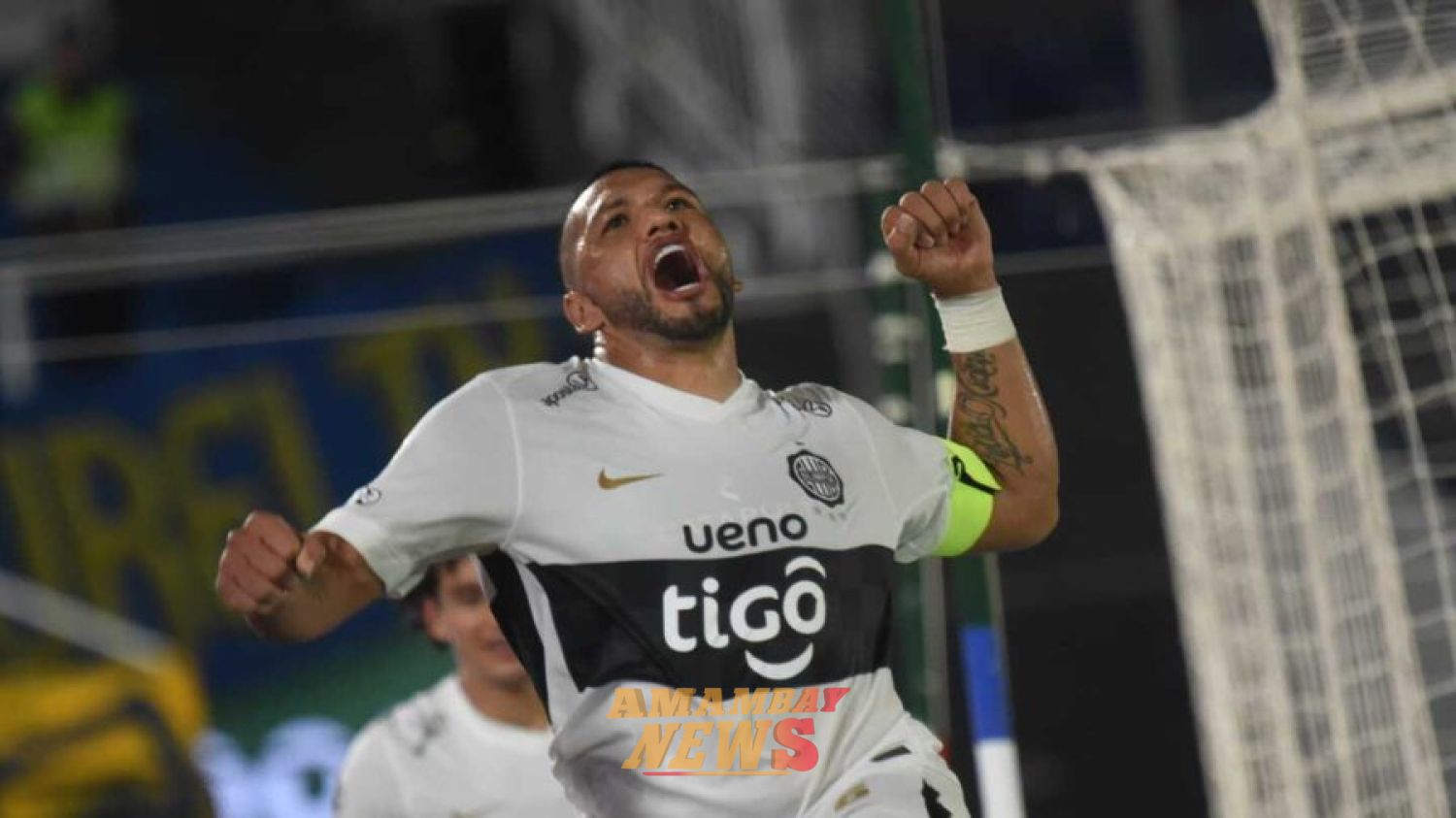 Olimpia se afirma en la cima