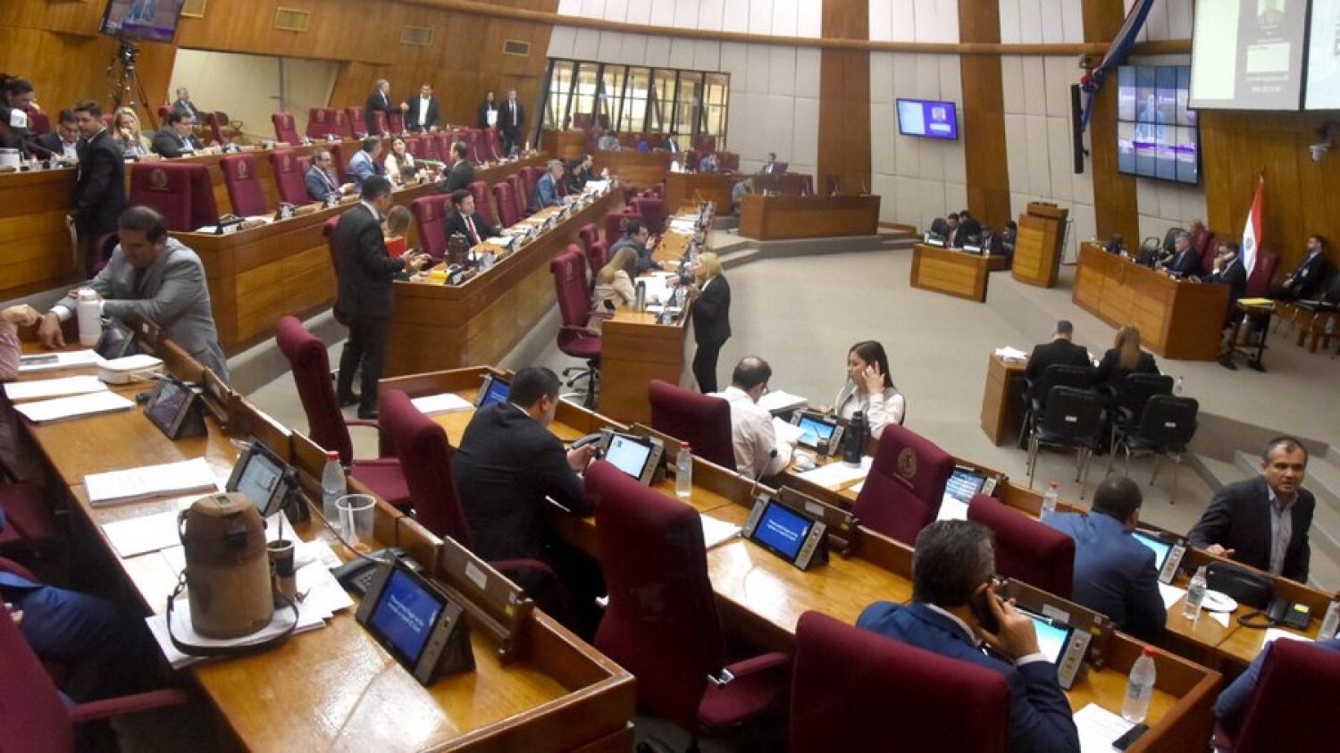 Tratarán jubilación vip y advierten que incorporarán a funcionarios