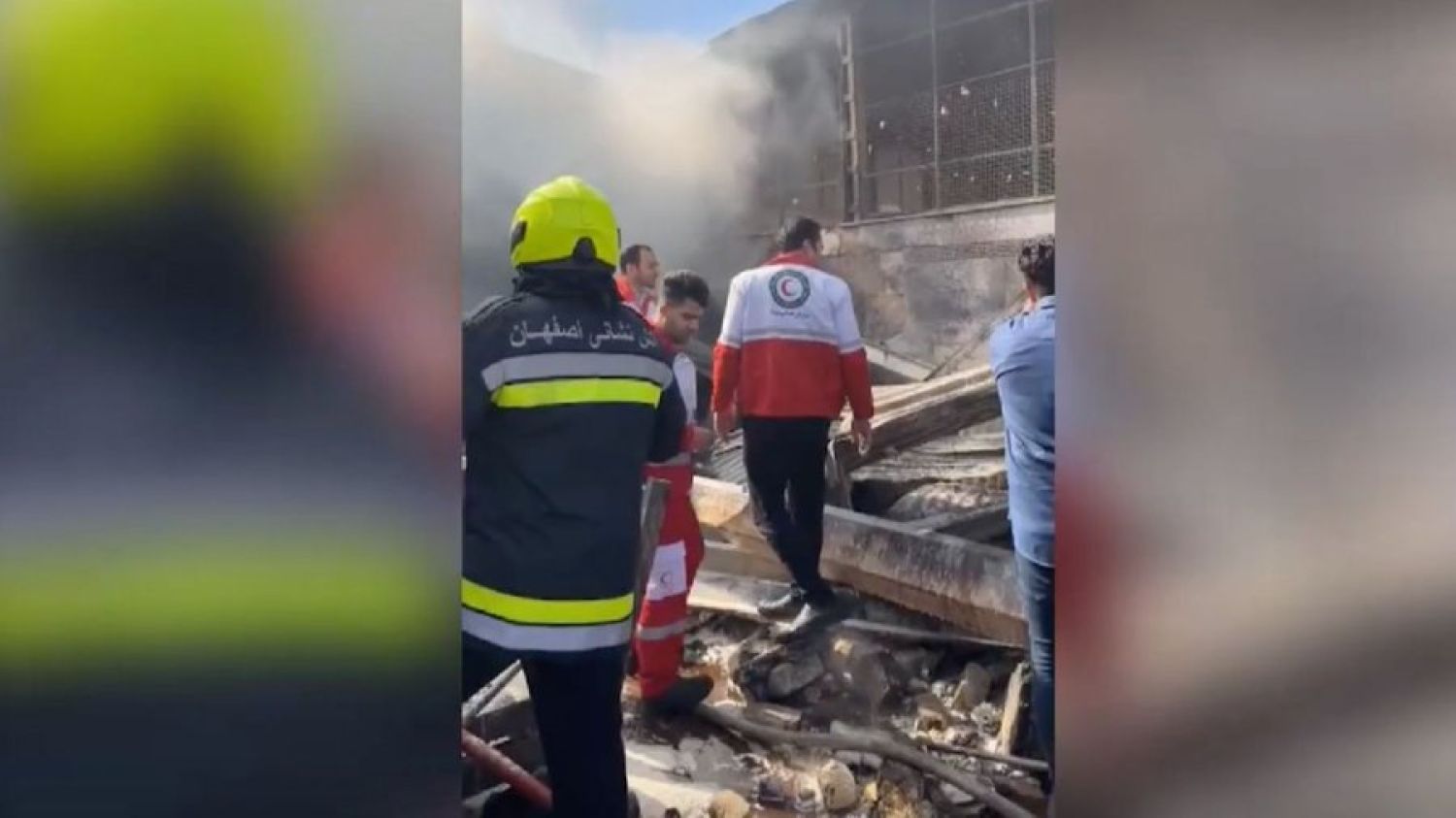 Helicóptero militar se desploma en un mercado en Irán y deja cuatro muertos