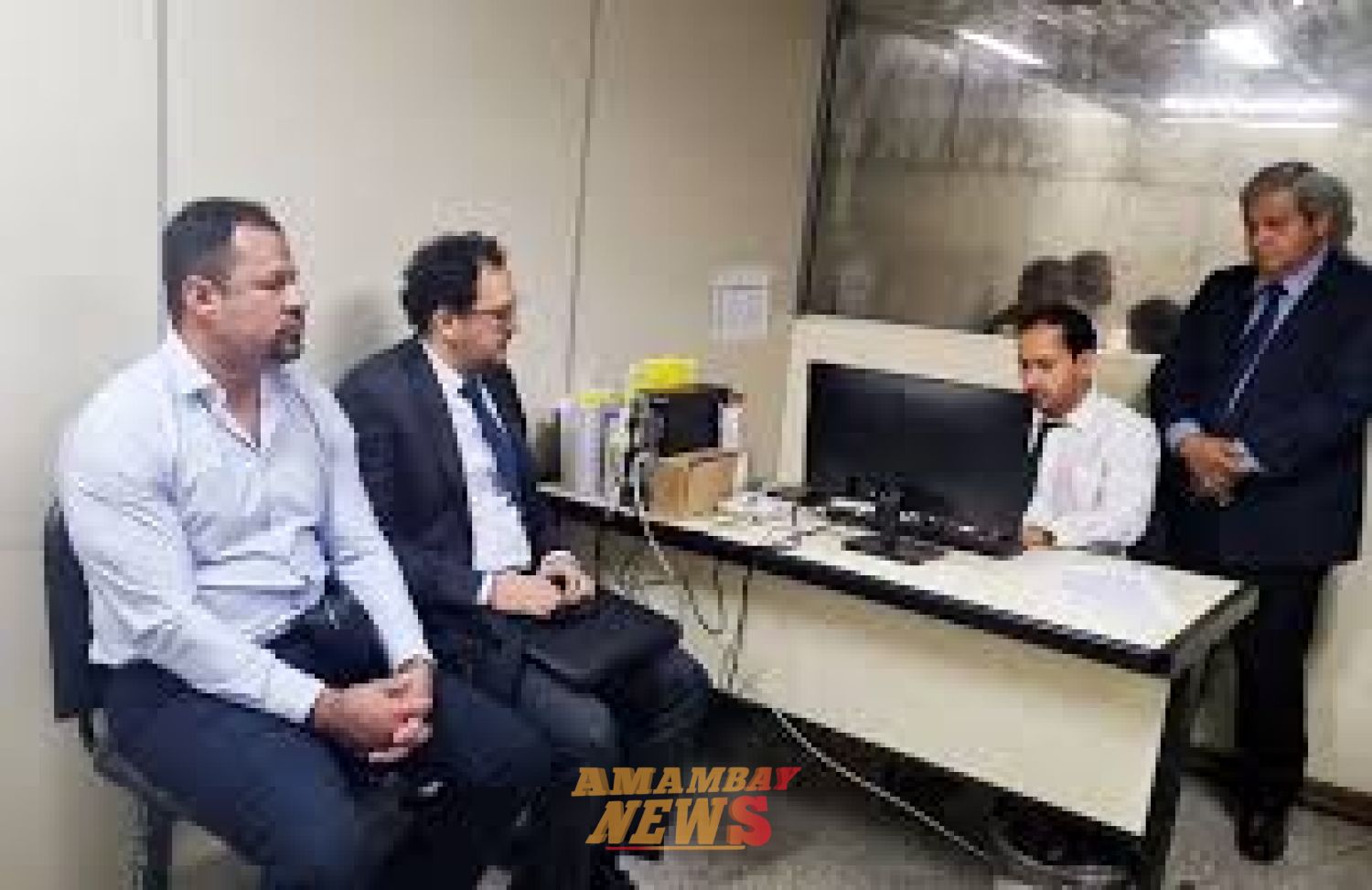 Ulises Quintana se entrega por orden de captura en el caso Berilo