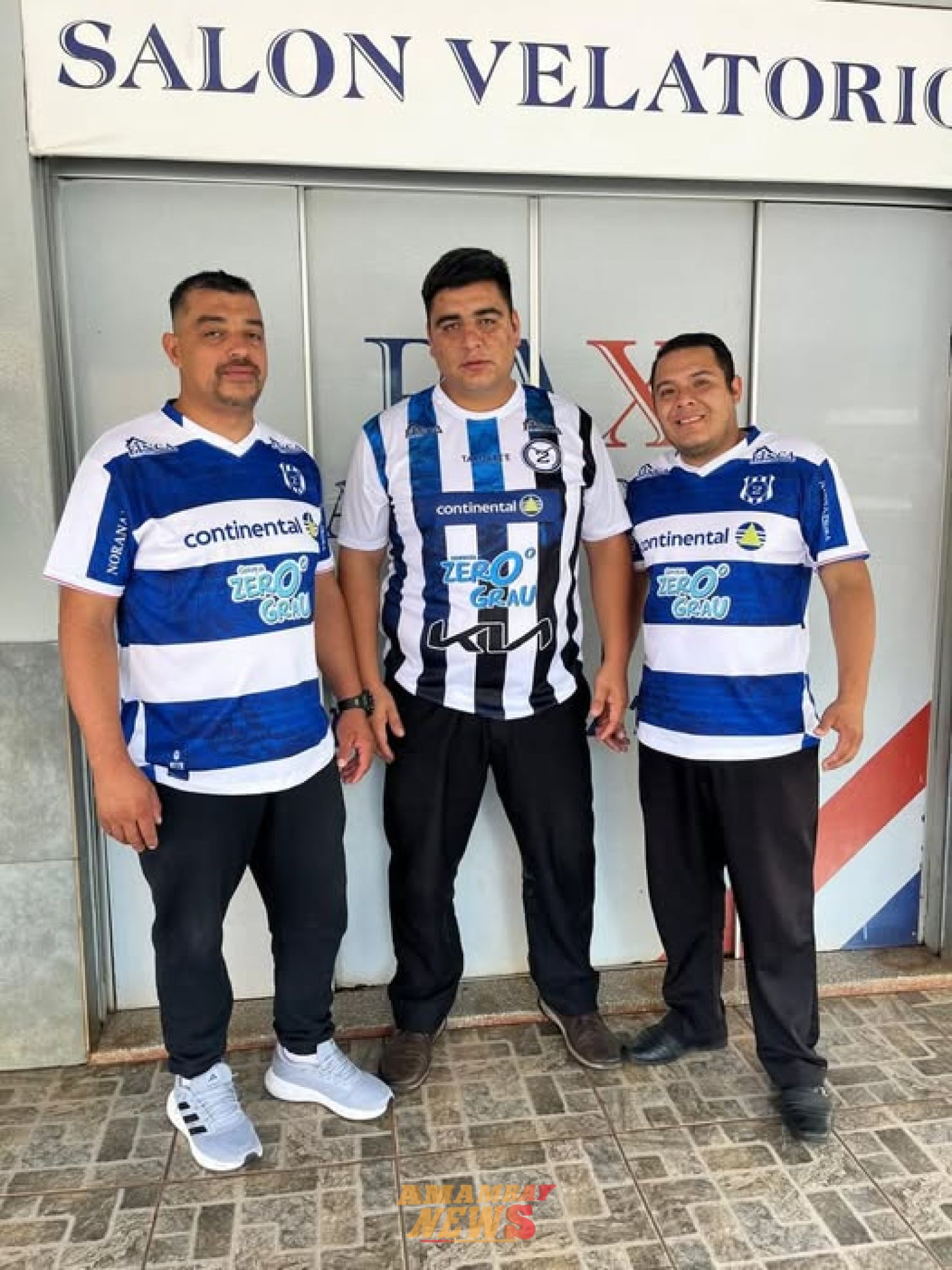 Pax Amambay se viste de blanco y azul para alentar al 2 de Mayo