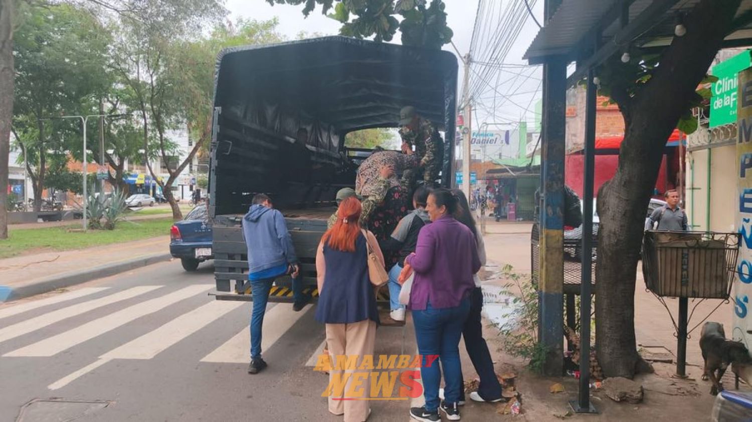 Pasajeros sufren falta de buses este sábado: “Así tiene que tenernos el presidente, como animales”
