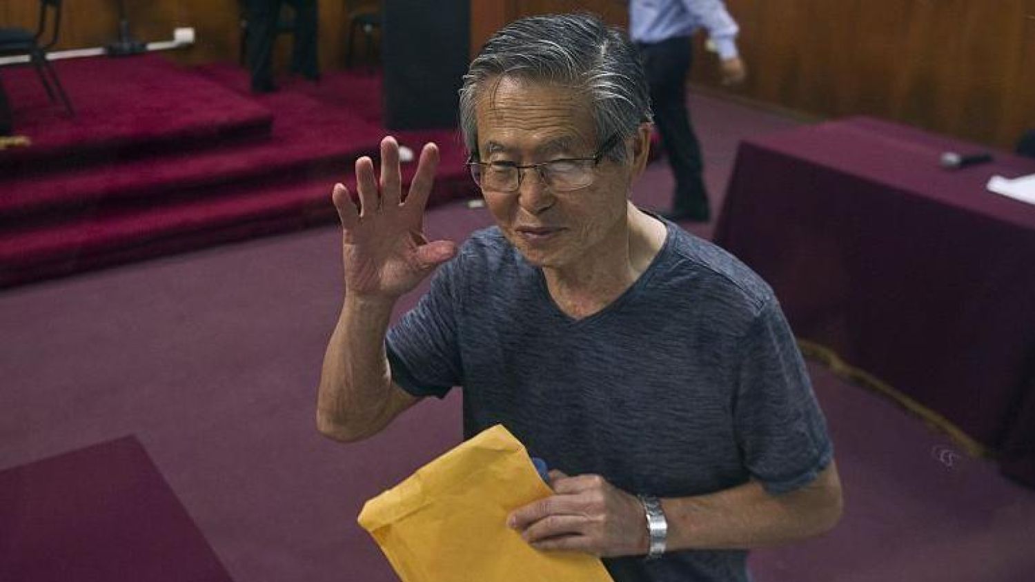 Alberto Fujimori retrasó casi dos años la captura del líder de Sendero Luminoso para justificar el golpe de Estado