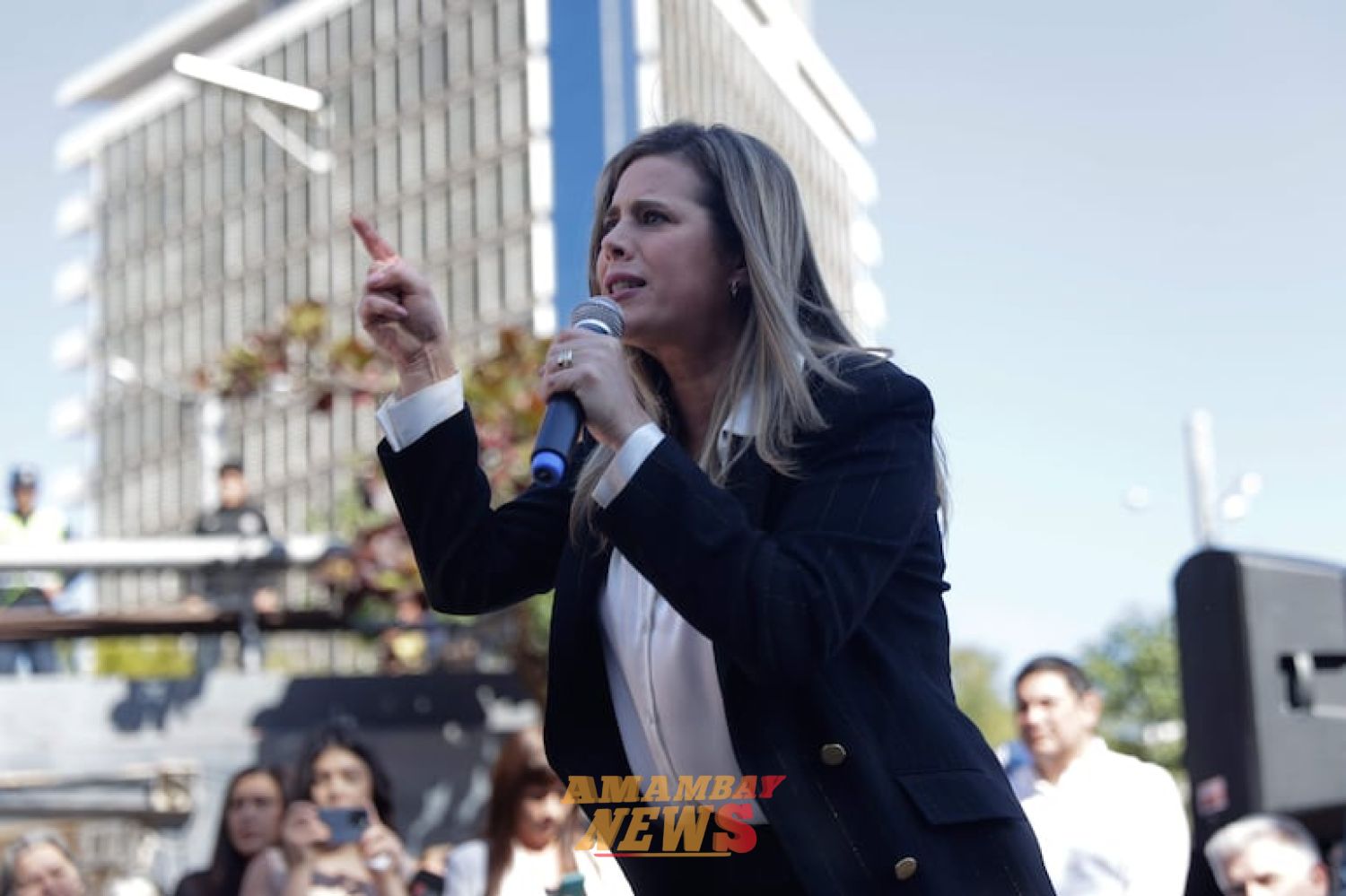 Kattya González quiere ser presidenta, a dos años de su expulsión del Congreso