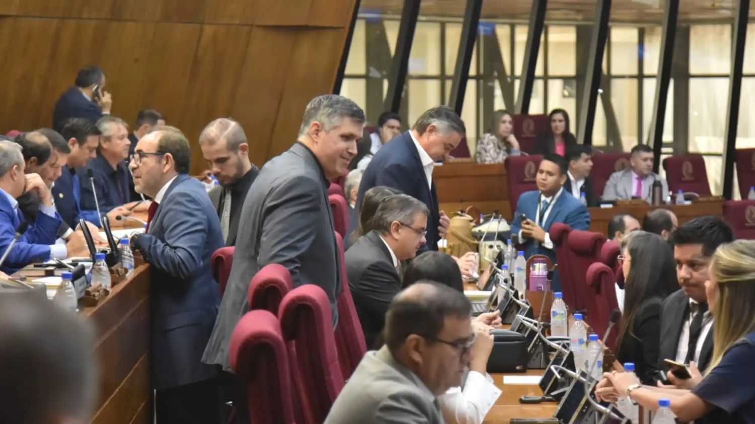 Más de 20 años de parches y leyes a medida perforaron la Caja Fiscal