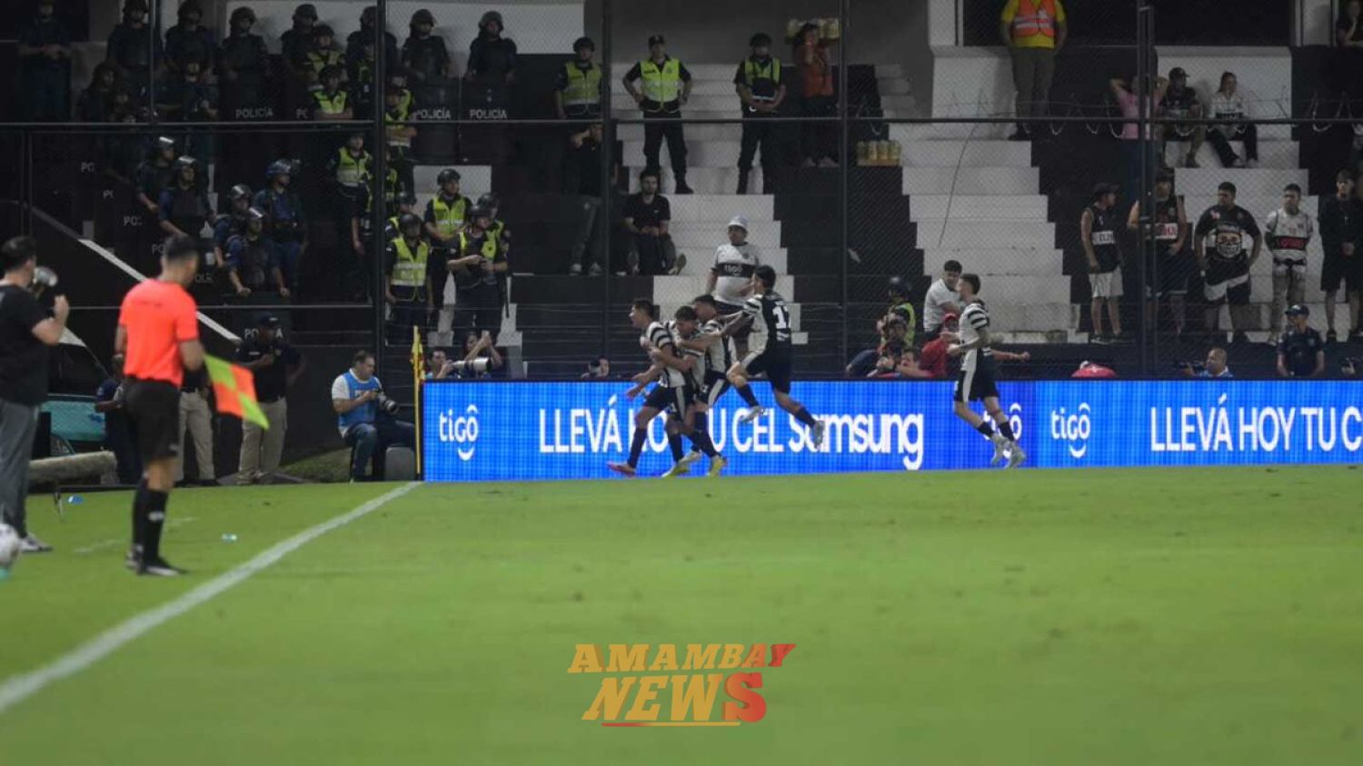 Libertad recupera la sonrisa ante Olimpia en un partidazo