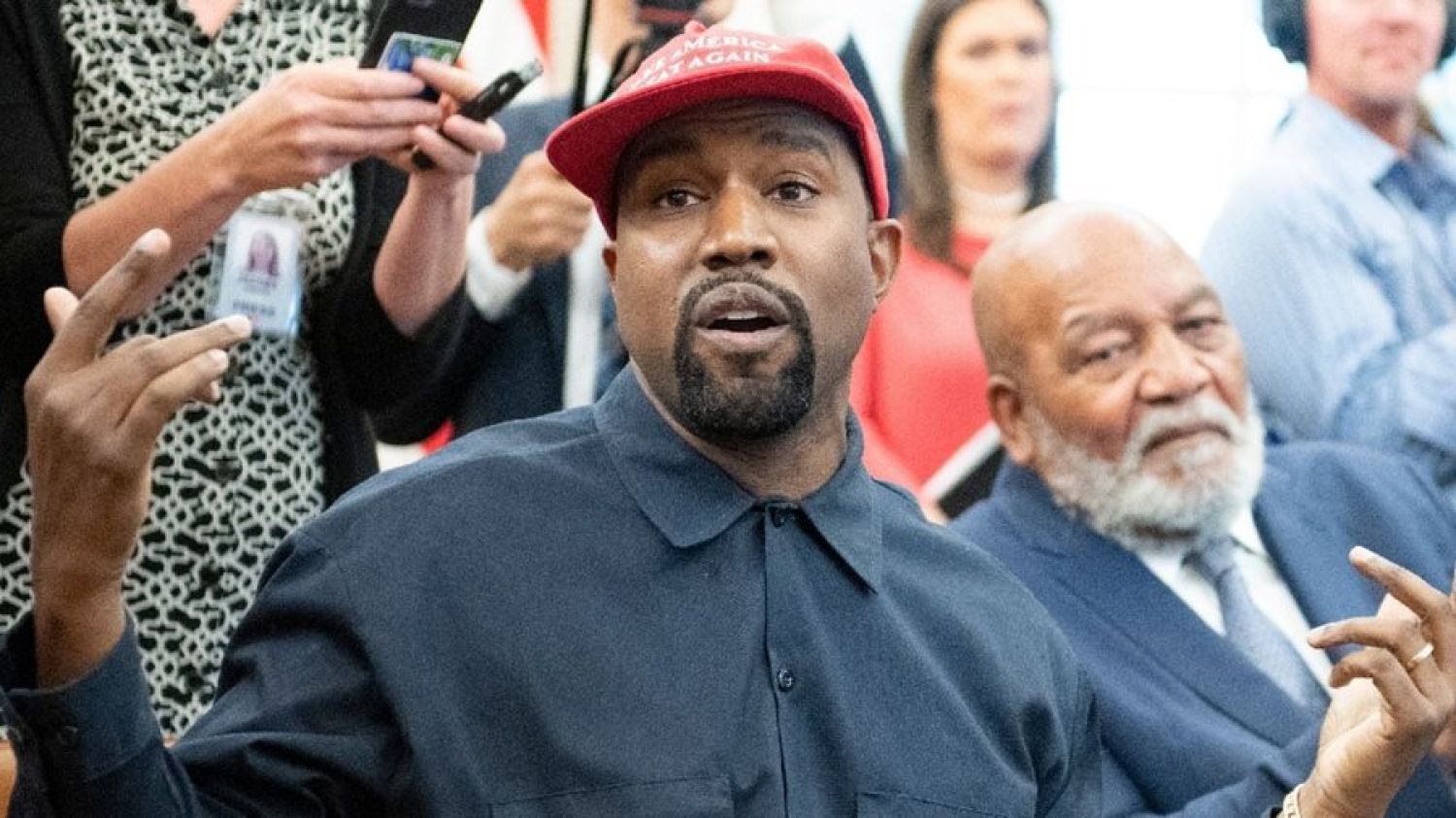 Cancelan otro concierto de Kanye West; Suiza es el cuarto país donde no se presentará