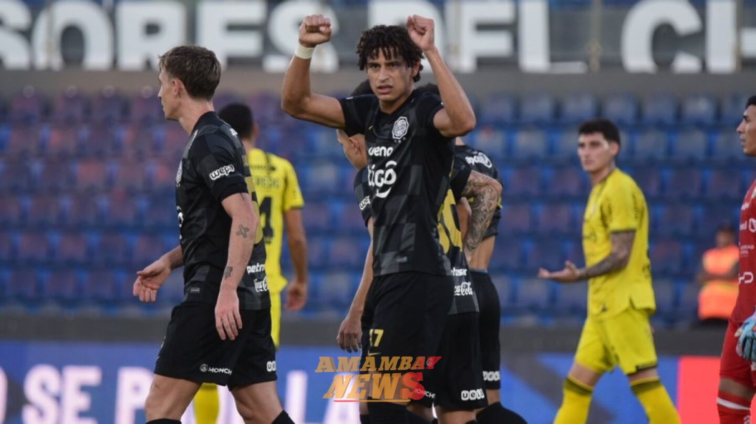 Olimpia gana y sigue firme en la cima