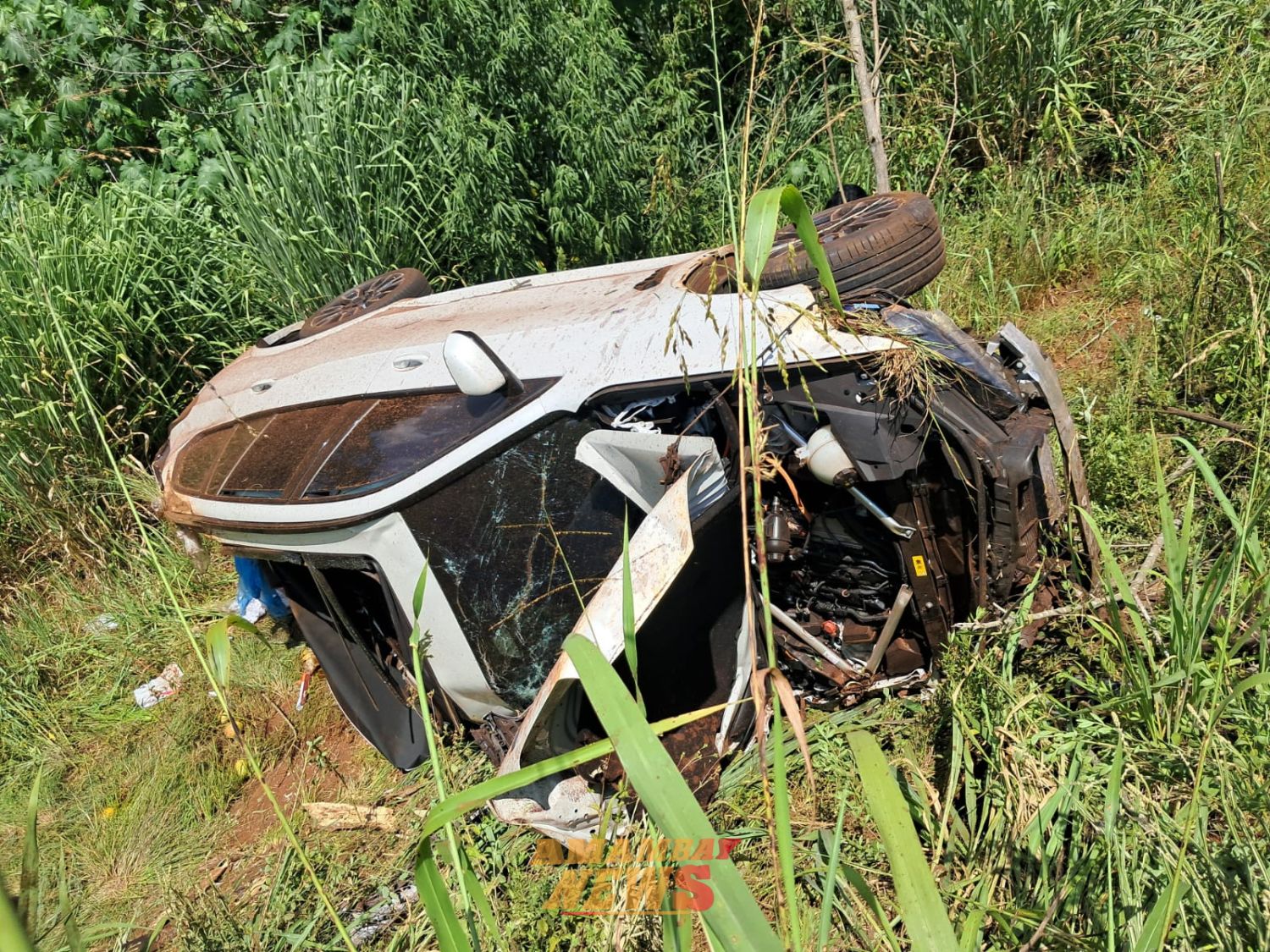 Dos argentinos pierden la vida tras vuelco de camioneta sobre la Ruta PY07 en Ñacunday
